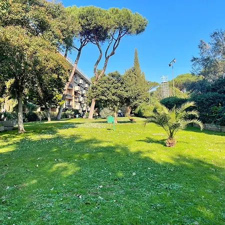 Modern 10 Min Vatican Parking&pool Apartment *